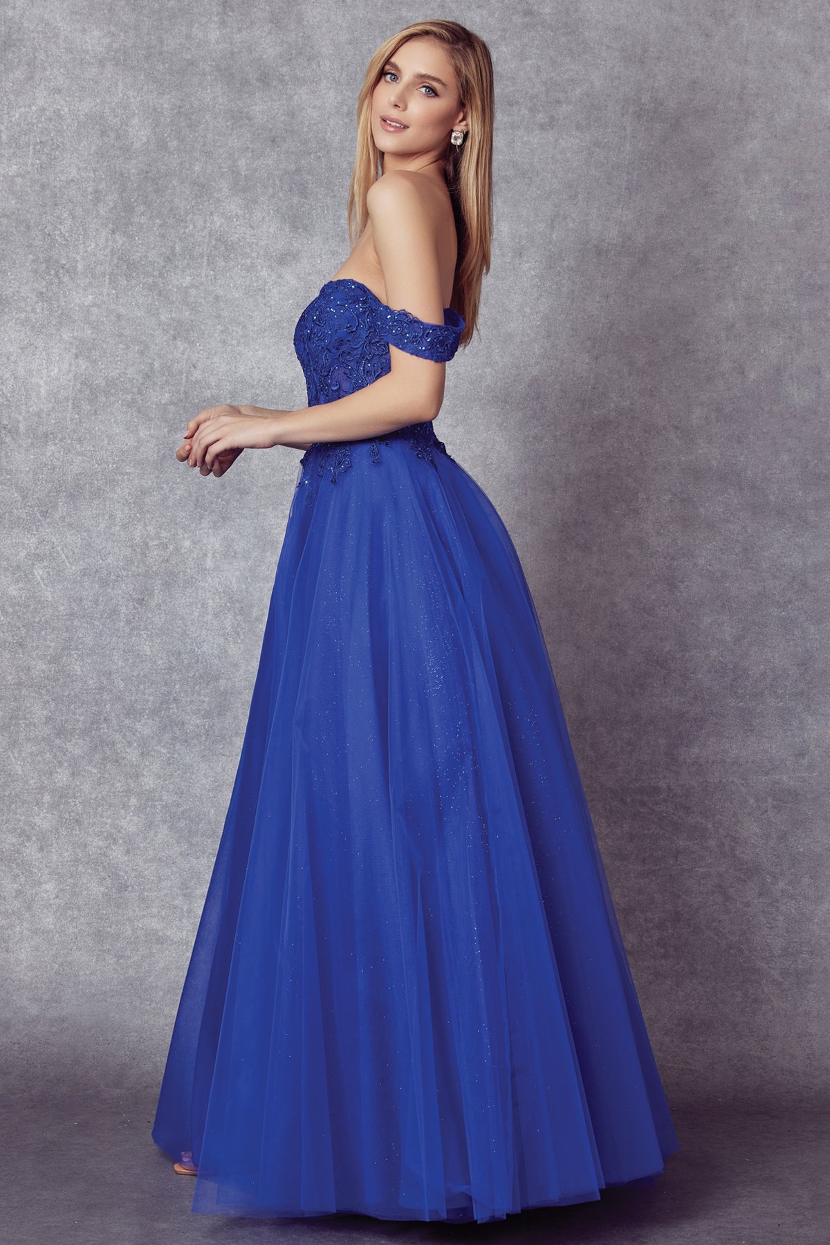 Embroidered Bodice Sweetheart Off or On Shoulder Long Prom Dress JT280_24