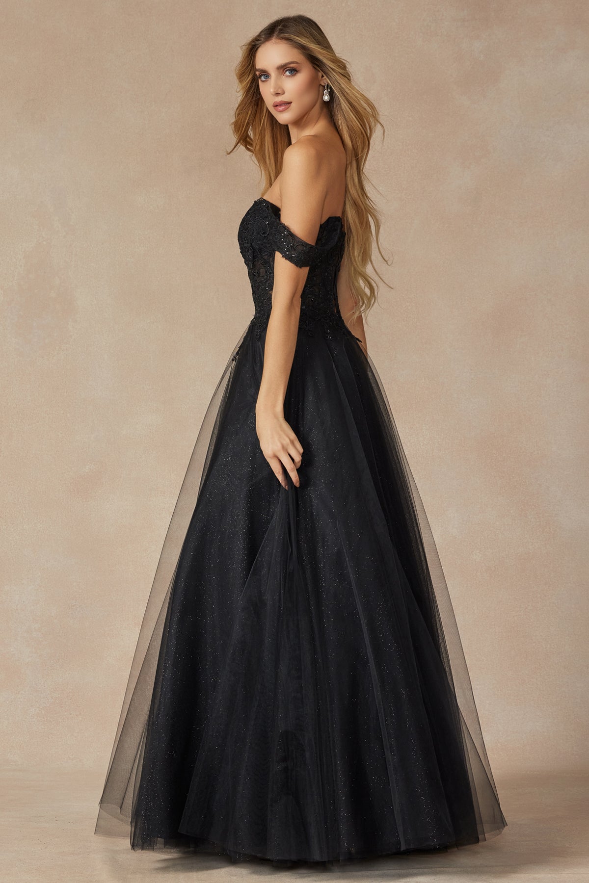 Embroidered Bodice Sweetheart Off or On Shoulder Long Prom Dress JT280_7