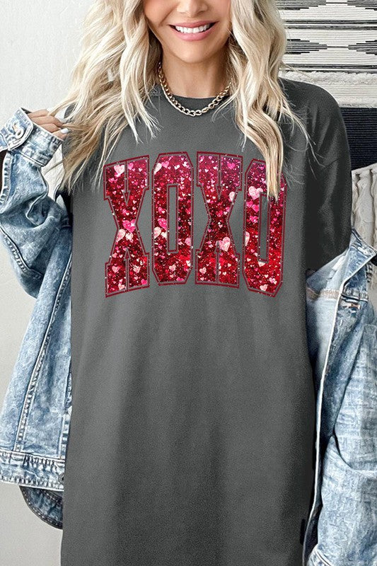 XoXo Valentine's Day Graphic Tee