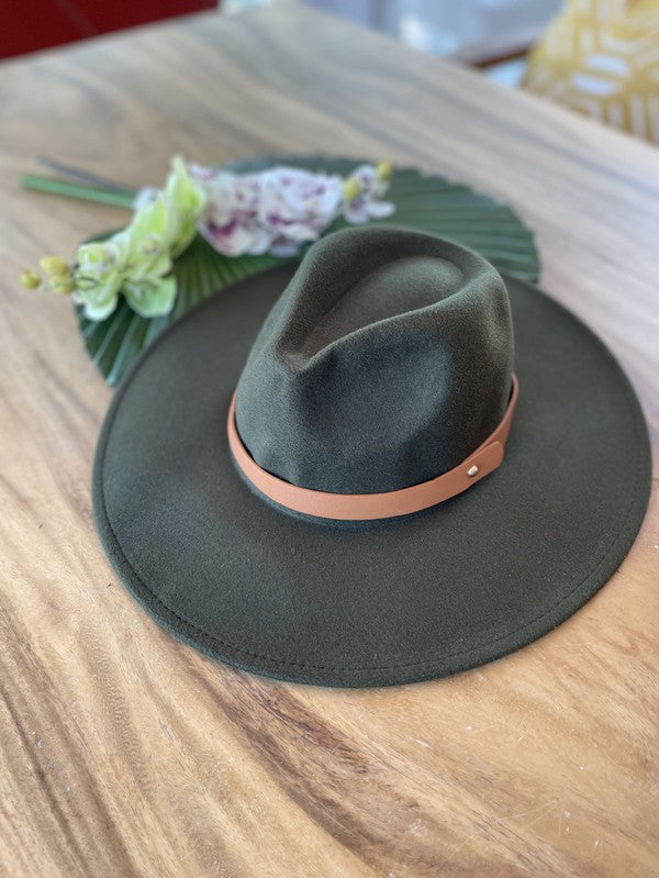 Wide Brim Panama Hat in Vegan Felt
