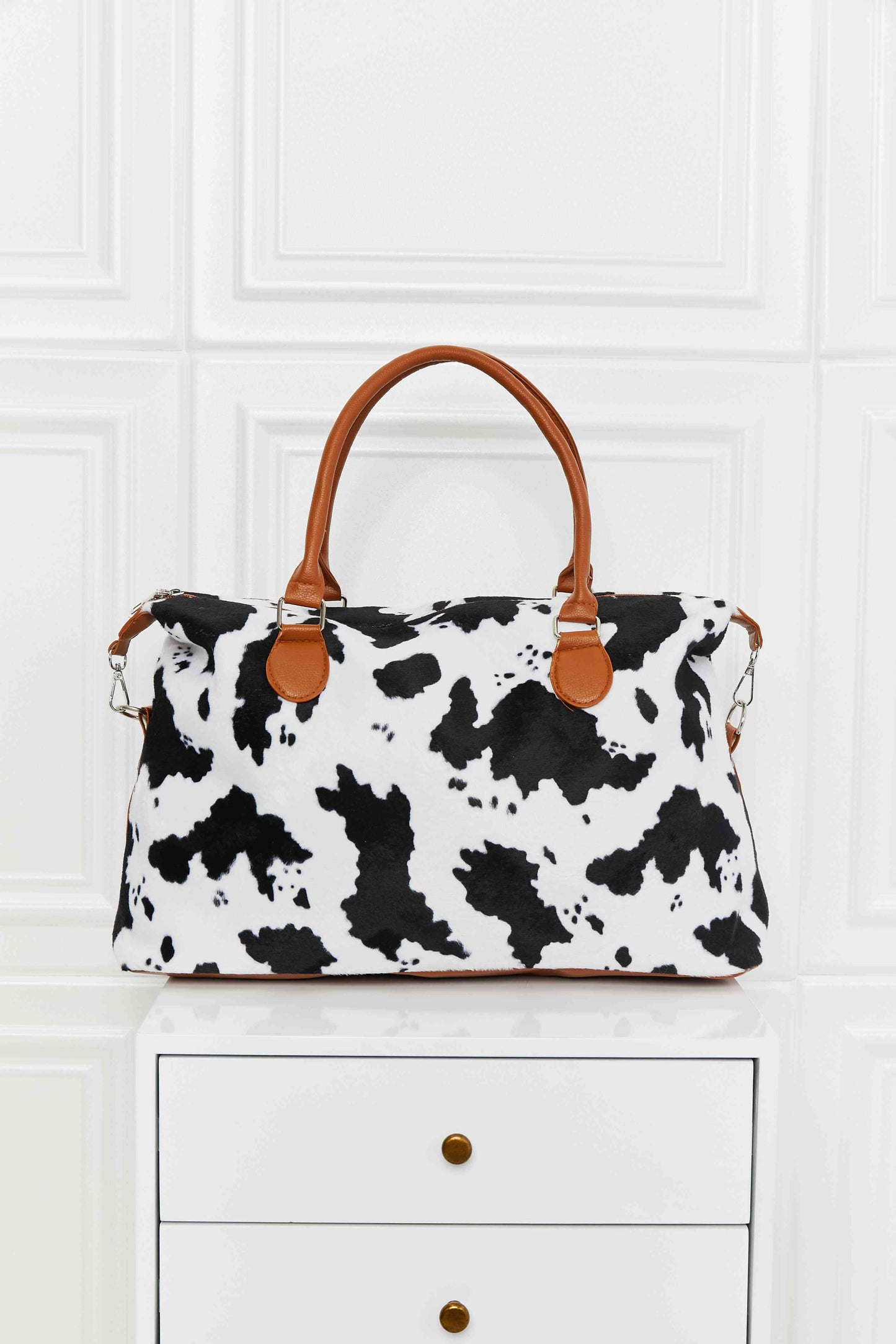 Leopard Printed Faux Rabbit Fur Weekender Handbag | Medium Size with Inner Pockets