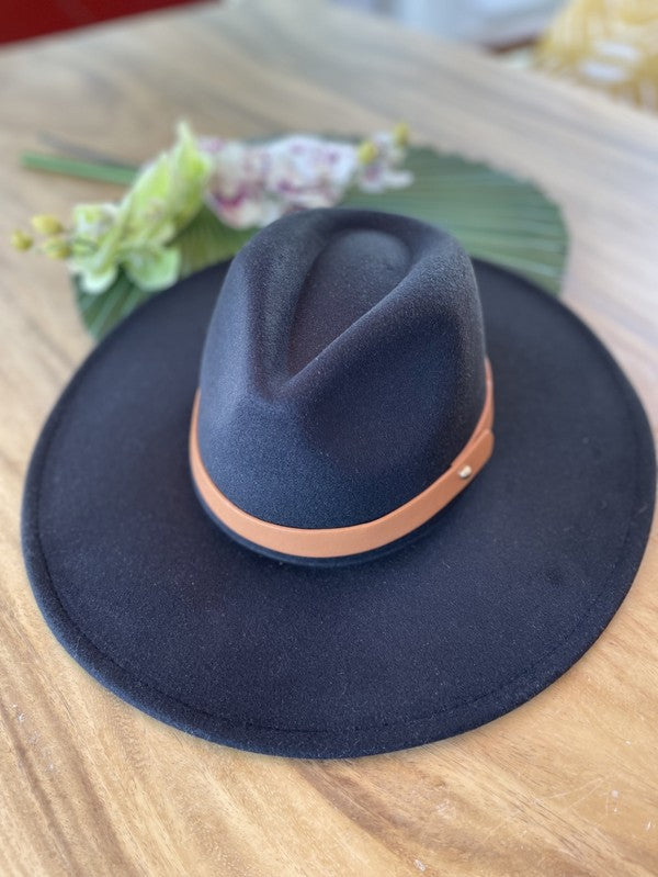 Wide Brim Panama Hat in Vegan Felt