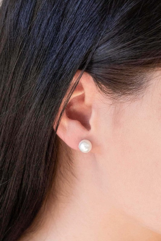 Flawless Pearl Stud Earrings 14K