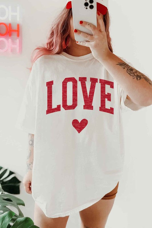 LOVE HEART VALENTINES OVERSIZED GRAPHIC TEE