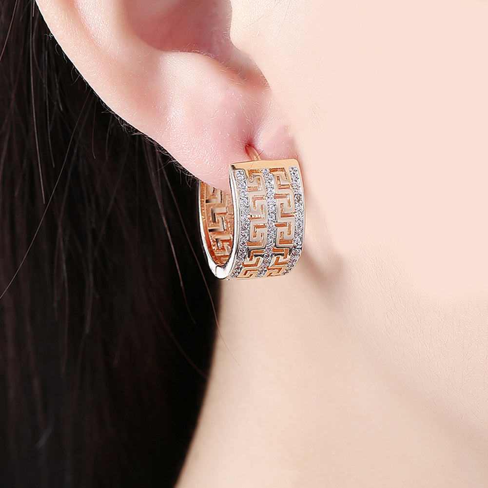 French Twist Design Huggie Earring in 18K Gold Plated